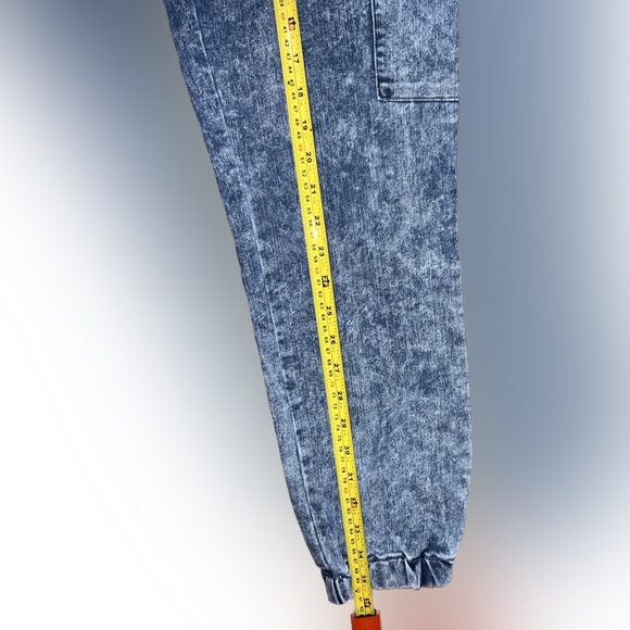 acid wash cargo joggers - Picture 2 of 6